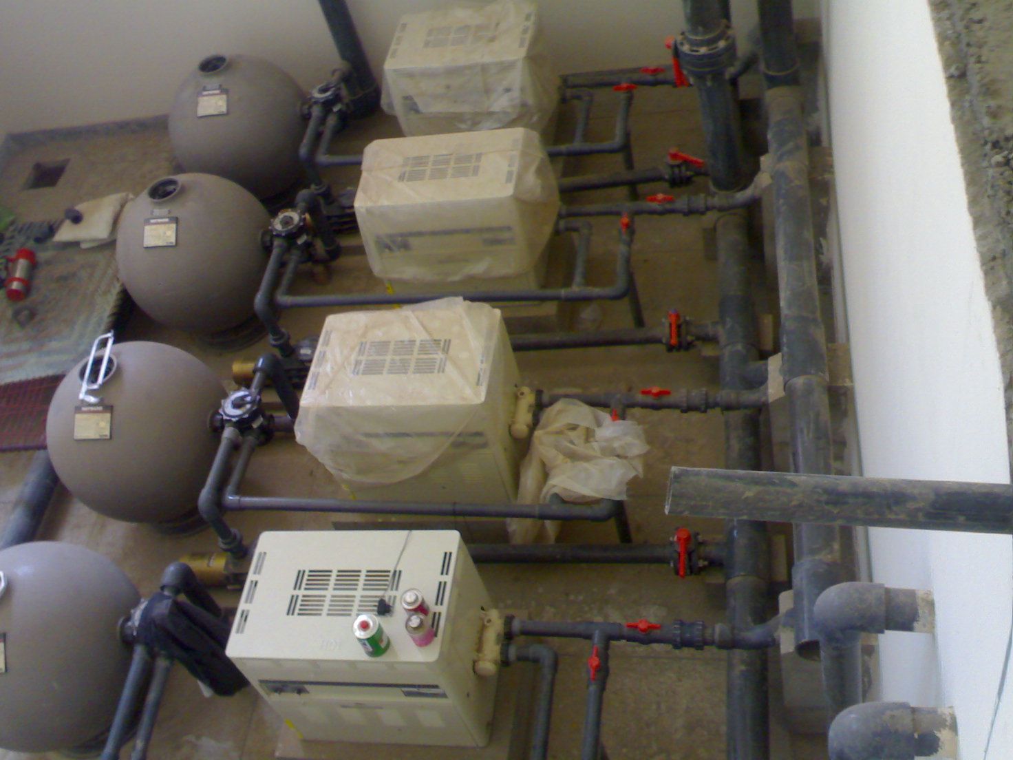 Swimming pool equipment supply and maintenance services Pakistan